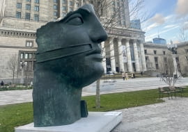 Igor Mitoraj "Tindaro" - monumentalna rzeźba na Placu Centralnym w Warszawie