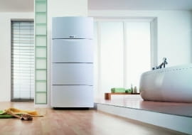 VSC04_0529DE00b, 29.04.2004, 14:08 Uhr, 8C, 4080x5418 (400+1229), 88%, bent 6 stops, 1/30 s, R60.8, G44.3, B70.1