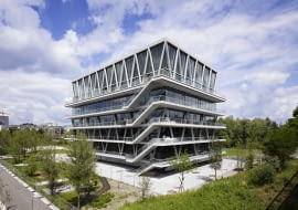 zurych, szwajcaria, christian kerez, szkoła