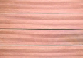 <b>Bangkirai.</b><br> Bardzo gęste, oleiste i twarde. Odporne na ścieranie i pękanie. Niezwykle odporne na starzenie biologiczne: zawiera garbniki, dzięki którym można je stosować na zewnątrz bez zabezpieczania. Kolory - od żółtobrązowego do brązowego. Cena: 88-280 zł/m2