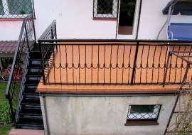 25.10.2007 WARSZAWA WESOLA SESJA ----- NA ZDJECIU TARAS STYLIZACJA ---- DLA CZASOPISMA LADNY DOM FOT. ARKADIUSZ SCICHOCKI / AGENCJA GAZETA