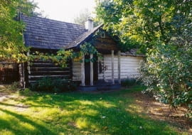 UWAGA ! PONOWNA PUBLIKACJA ZA ZGODA WLASCICIELI ! NADRZECZE - DOM ALICJI I STEFANA SZMIDT FOT. JOANNA SIEDLAR PUBLIKACJA LADNY DOM NR 5 (67) - 5.2004