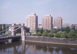 Zespół mieszkalno-usługowy przy placu Grunwaldzkim, 1969-75 (projekt 1963-69)