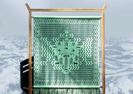 Kult morza - tkanina zainspirowana dawnymi obrzędami słowiańskimi oraz obchodami dnia Morza z czasów dwudziestolecia międzywojennego