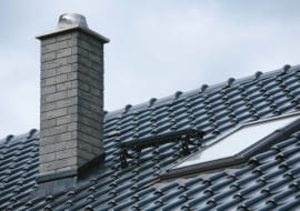 Ława kominiarska - wystarczy jedna, usytuowana między wyłazem a kominem