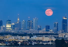 Noc Wieżowców - miasto w obiektywie, fotografia architektury