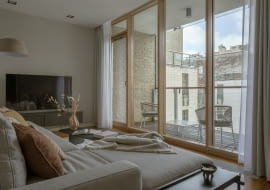 Jasne i przytulne mieszkanie projektu Kate&Co