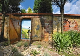 płot z recyklingu, cegła