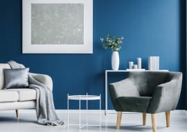 Niebieski i biel. Świeżość we wnętrzu