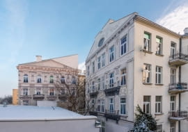 Murale w sąsiedztwie inwestycji Foksal 13/15