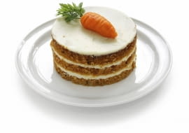 Tort z marchewki z serkiem mascarpone