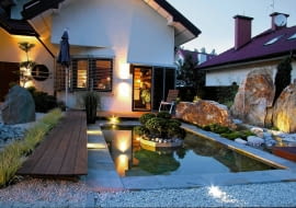 UWAGA ! PUBLIKACJA WYLACZNIE PO UZYSKANIU ZGODY REDAKCJI OGRODOW 06.10.2010 WARSZAWA , UL. RETMANSKA , DOM , OGROD JAPONSKI - PROSTOKATNY STAW , KOMPOZYCJA KAMIENNYCH GLAZOW , OSWIETLENIE , OZDOBNE TRAWY DLA CZASOPISMA OGRODY FOT. ARKADIUSZ SCICHOCKI / AGENCJA GAZETA PUBLIKACJA OGRODY NR 12 (140) - 12 2010 SLOWA KLUCZOWE: OGROD JAPONSKI ARCHITEKTURA WODA OSWIETLENIE ROSLINA ZDJĘCIE DO WKŁADKI: PUBLIKACJA OGRODY NR 12 (140) - CZASOPISMA