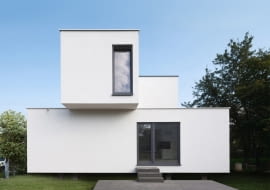 Dom Cube-2-box - modernizacja kostki z lat 70.