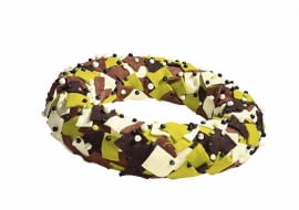 27.09.2011 WARSZAWA , BRONISZE , SESJA FLORYSTYKA ZALOBNA ; NZ WIENIEC Z GABKI FLORYSTYCZNEJ OBLOZONO PLATKAMI FILCU DO KTORYCH PRZYPIETO OWOCE SNIEGULICZKI I CZARNEGO BZU DLA CZASOPISMA BUKIETY ARANZACJA KAROLINA LADYZYNSKA FOT. ARKADIUSZ SCICHOCKI / AGENCJA GAZETA PUBLIKACJA BUKIETY NR 3 (58) - JESIEN 2012 SLOWA KLUCZOWE: ROSLINA FLORYSTYKA KOMPOZYCJA DEKORACJA OWOC ZDJĘCIE DO WKŁADKI: PUBLIKACJA BUKIETY NR 3 (58) - CZASOPISMA