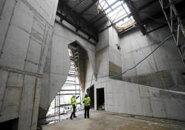 12.01.2015 Torun . Budowa Centrum Kulturalno - Kongresowego na Jordankach . Fot. Mikolaj Kuras / Agencja Gazeta DLOTO strony lokalne GW - Toruń SLOWA KLUCZOWE: jordanki sala sala koncertowa /FR/ ZDJĘCIE DO WKŁADKI: DLOTO strony lokalne GW - Toruń