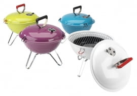 WYPRZEDAŻ!: Grill CARBONIA śr.37 cm mix, przeceniony z 79,95zł na 65zł, rozmiar: średnica: 37 cm, wysokość: 44 cm, obszar grillowania: średnica: 35 cm, akcesoria do grilla: 1 otwór wentylacyjny, węgiel, ekologiczne i zdrowotne certyfikaty : TÜV GS, do kupienia w sklepach JYSK