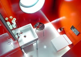 Wielkość umywalki należy dopasować do funkcji i wielkości pomieszczenia - w niewielkiej toalecie wystarczy mała (około 40 cm), w rodzinnej łazience powinna mieć szerokość co najmniej 60 cm.