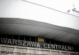 01.09.2010 WARSZAWA , DWORZEC CENTRALNY. FOT. FILIP KLIMASZEWSKI / AGENCJA GAZETA