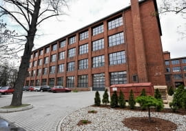 19.11.2015 Wroclaw , ul . Bierutowska . PZL Hydral . fot . Kornelia Glowacka-Wolf / Agencja Gazeta SLOWA KLUCZOWE: PZL Hydral polskie zaklady lotnicze hydral niemiecka fabryka