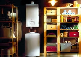 Gazowy kocioł kondensacyjny w spiżarni