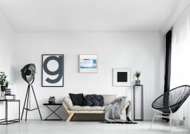 System inteligentnego domu to, najprościej ujmując, sieć czujników i urządzeń rozmieszczonych w całym budynku, które podpięte są do centralnego systemu zarządzania.