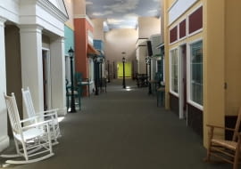 Sufit zmienia się w zależności od pory dnia