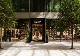 Wnętrza PRM Concept Store w warszawskiej Fabryce Norblina