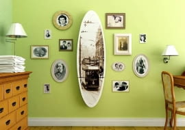 Projektowanie wnętrz. Projekt 1. Na froncie schowka można nakleić powiększoną fotografię, fragment plakatu lub fototapety - po zamknięciu będzie wyglądał jak jeden z elementów domowej galerii.