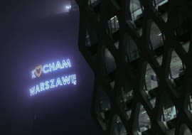 08.12.2014 Warszawa , Ulica Prosta . Neon na budowanym wiezowcu Warsaw Spire . Fot. Adam Stepien / Agencja Gazeta SLOWA KLUCZOWE: warsaw spire neon wiezowiec budynek /FR/