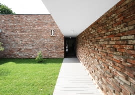 Dom dla Bezdomnych w Jankowicach. Proj. xystudio