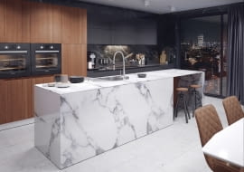 Czarno-biała kuchnia. Bateria zlewozmywakowa z wyciąganym natryskiem Sonata BNA4, zlewozmywak jednokomorowy wpuszczany len DR4977RTSH.