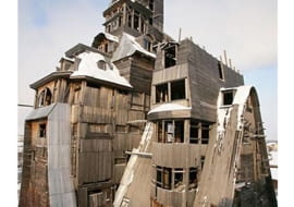 Najwyższy drewniany dom.