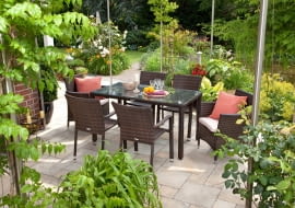 Meble technorattanowe – jak je wykorzystać?