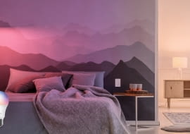 Dzięki smart żarówce TP-Link Tapo możesz całkowicie zmienić klimat w pomieszczeniu za pomocą kilku kliknięć.