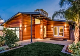 Dom zgodny z naturą. Coraz więcej domów z drewna lub gliny i słomy