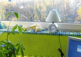 WNETRZA OKNO PARAPET ; SPOSOB NA ODNOWIENIE STAREGO PARAPETU STYLIZACJA MARIANNA BAUMAN DLA CZASOPISMA CZTERY KATY FOT. ARKADIUSZ SCICHOCKI / AGENCJA GAZETA PUBLIKACJA CZTERY KATY NR 1 (183) - 1.2007 SLOWA KLUCZOWE: WNETRZA OKNA ZDJĘCIE DO WKŁADKI: PUBLIKACJA CZTERY KATY NR 1 (183) - CZASOPISMA