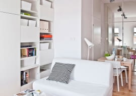 Niskobudżetowa i komfortowa aranżacja niewielkiej kawalerki