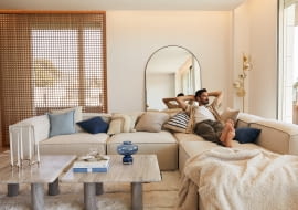 Gra o przytulność - aranżacja domu w Barcelonie