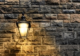 Oświetlenie zewnętrzne domu