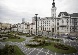 23.09.2016 Warszawa , Plac Teatralny . Tymczasowy ogrod stworzony w ramach festiwalu Ogrody Muzyczne . Fot. Adam Stepien / Agencja Gazeta SLOWA KLUCZOWE: palc teatralny ogrod festiwal ogrody muzyczne teatr wielki