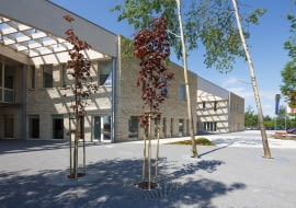 Centrum Administracyjne w Szycach, gmina Wielka Wieś, proj. OVO Grąbczewscy Architekci