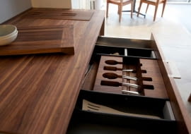 Nowa linia akcesoriów kuchennych do przechowywania i segregowania. Producent: Henrybuilt