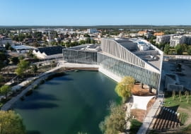 Nowa Akademia Muzyczna w Bydgoszczy. Proj.plus3 architekci