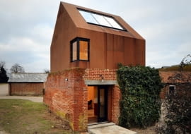 The Dovecote studio - gołębnik