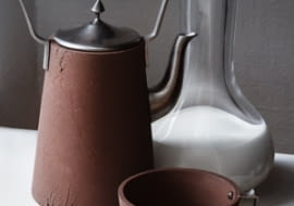 ceramika z serii Polderceramics; projekt: Atelier NL