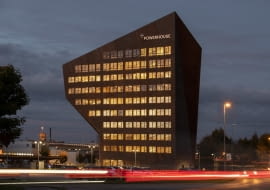Powerhouse Telemark w Porsgrunn w Norwegii. Proj. Snøhetta
