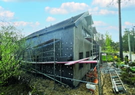 Zmiany na budowie zmiana materiału termoizolacyjnego na ścianach