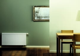 Grzejnik stalowy płytowy z podłączeniem dolnym