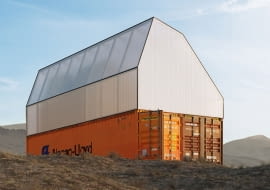 Dom z kontenerów. Proj. TRS Studio