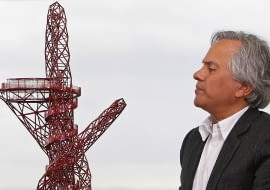 115-metrowa wieża stanie u wejścia na teren parku olimpijskiego w Londynie. Gigantyczna rzeźba nazwana ArcelorMittal Orbit to wspólny projekt artysty Anisha Kapoora i konstruktora Cecila Balmonda.
